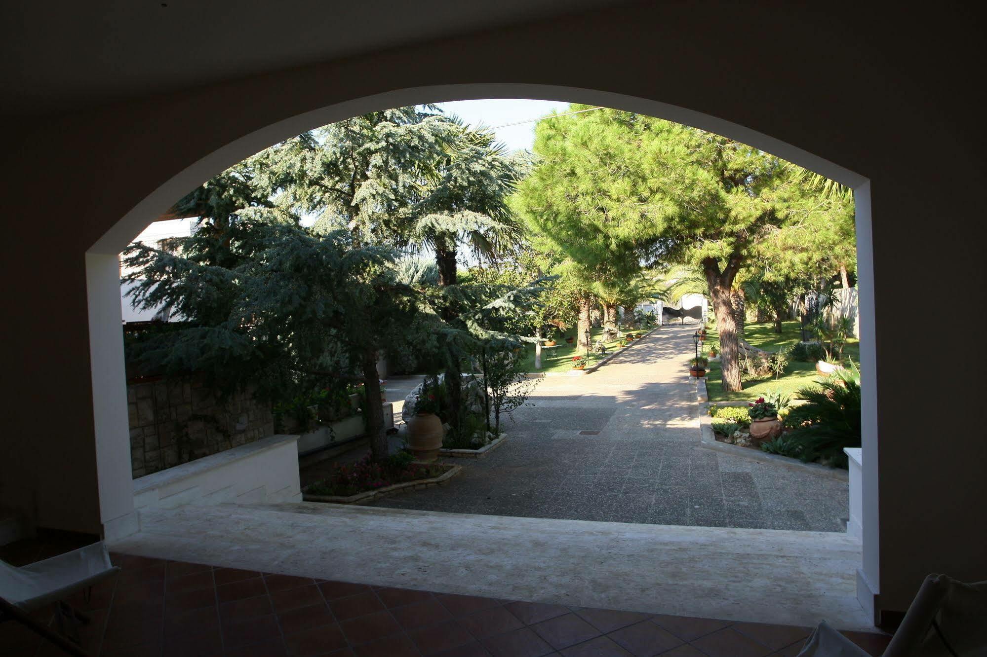 Lecce Guesthouse Buitenkant foto